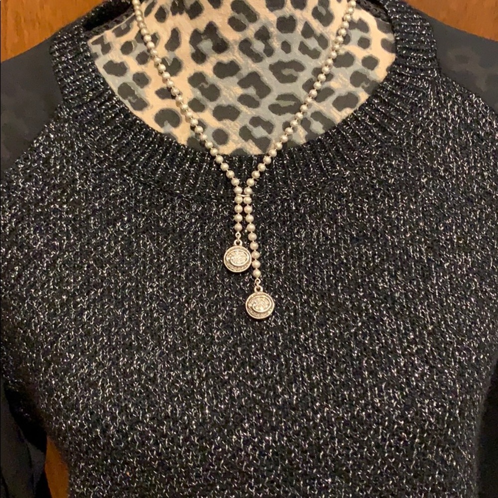 Sweater - Picture 2 of 7